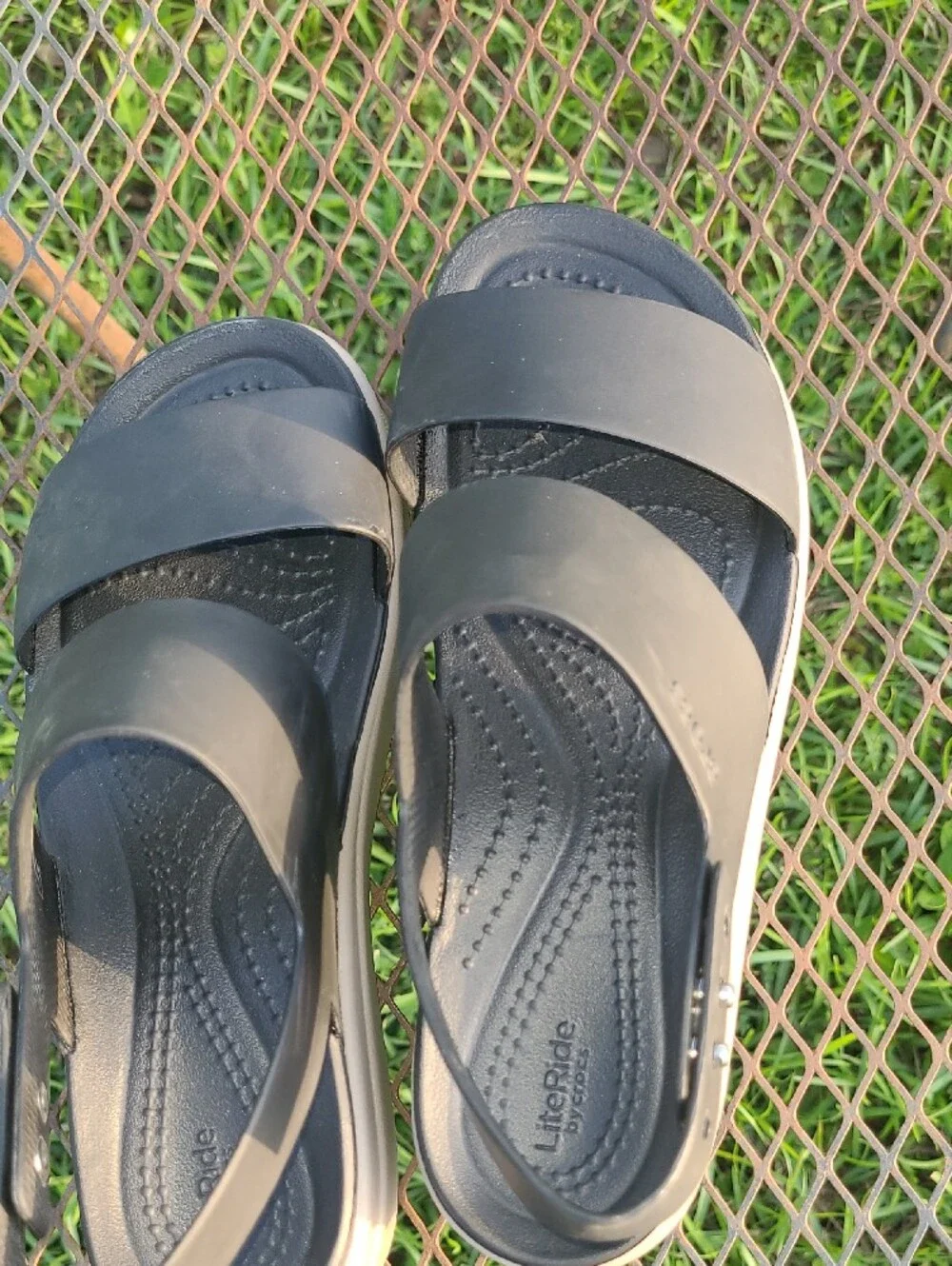 CROCS size 5 Black Strap Platform Sandals with Cream Platform comfy casual work